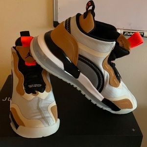 Jordan Aerospace 720